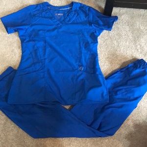 WonderWink WI23 Scrub set royal blue